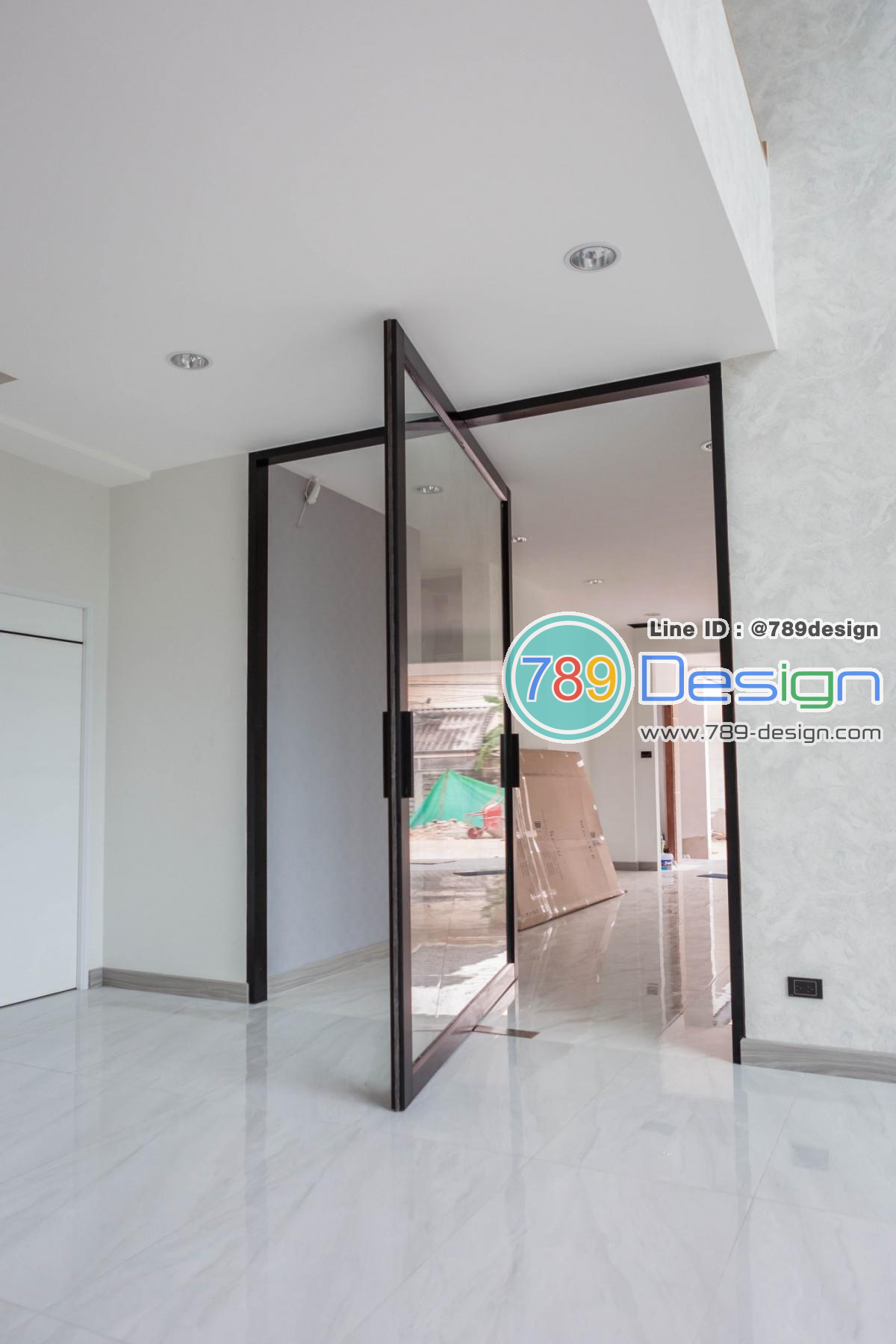 บานจุดหมุนโช็ค360' กระจกใส่8มิลเทมเปอร์ กว้าง.230แท x สูง270cm บานจุดหมุนโช็ค360' กระจกใส่8มิลเทมเปอร์ กว้าง.230แท x สูง270cm