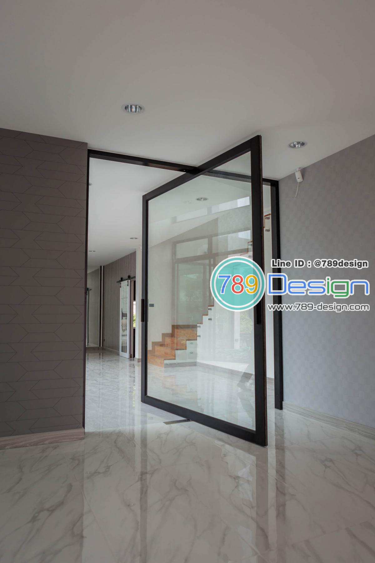 บานจุดหมุนโช็ค360' กระจกใส่8มิลเทมเปอร์ กว้าง.230แท x สูง270cm บานจุดหมุนโช็ค360' กระจกใส่8มิลเทมเปอร์ กว้าง.230แท x สูง270cm